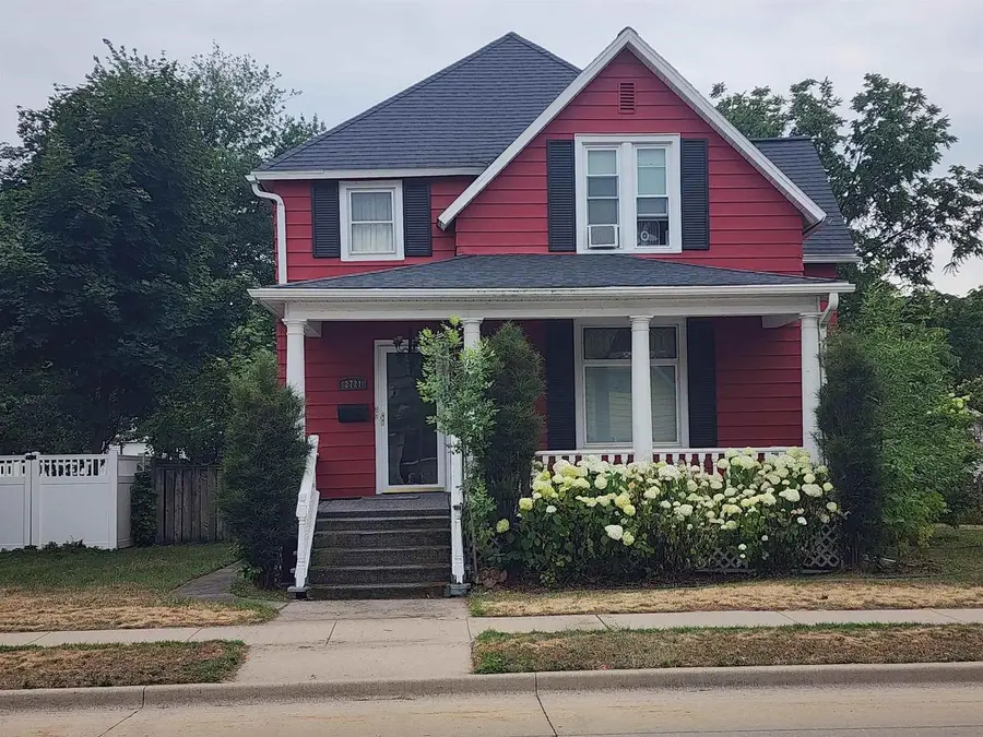 2721 HALL AVENUE, Marinette, WI 54143 - #3