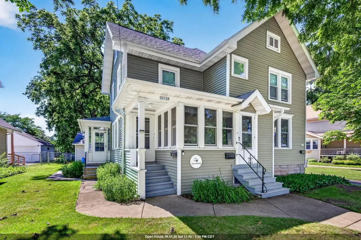 2013 DOTY STREET, Oshkosh, WI 54902 - #1