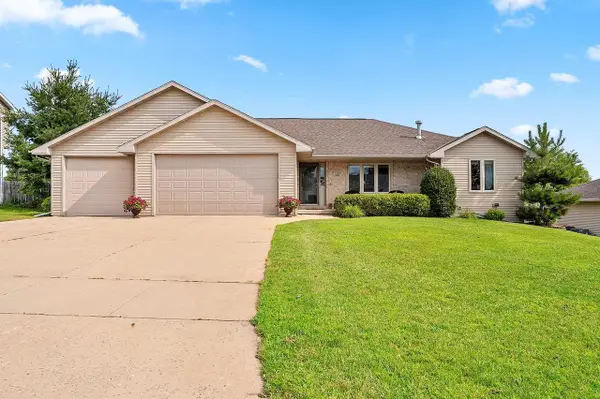 3182 PRIMROSE LANE, Green Bay, WI 54313
