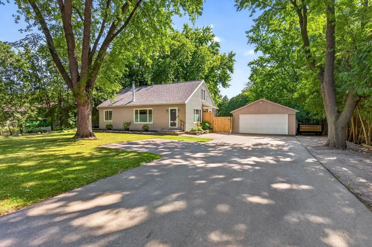 1338 LEONARD POINT ROAD, Oshkosh, WI 54904 - #1
