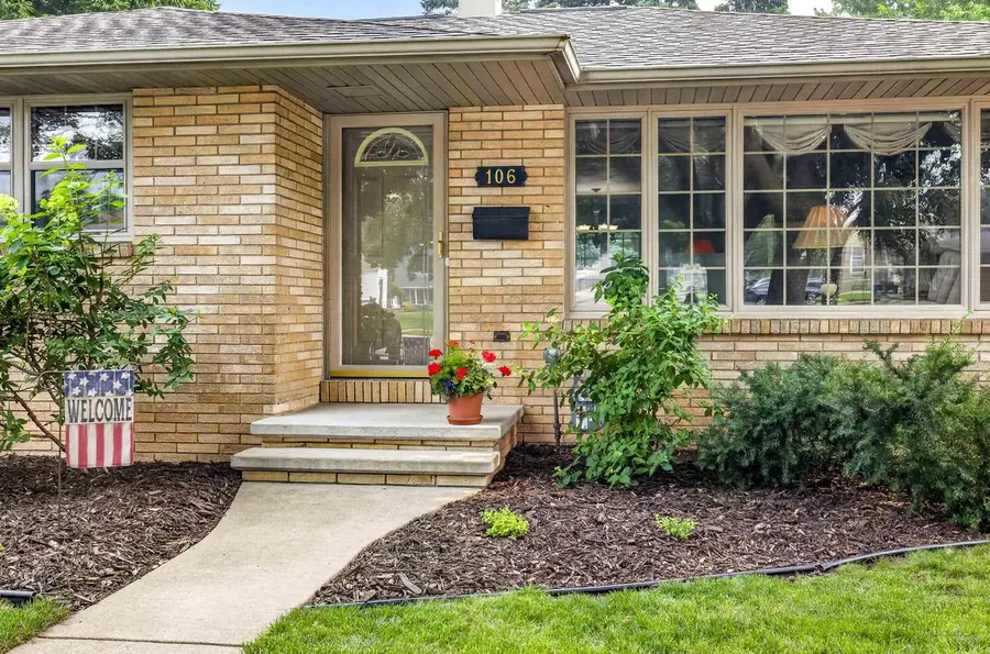 106 LOX COURT, Combined Locks, WI 54113 - #3