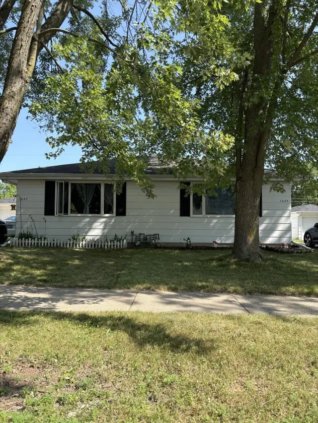1025 EVANS STREET, Neenah, WI 54956 - #1