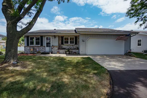 647 E SCOTT STREET, Fond Du Lac, WI 54935