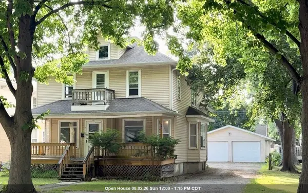 714 11TH AVENUE, Green Bay, WI 54304