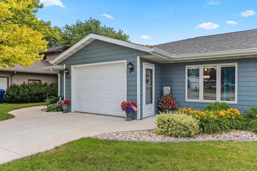 1051 MAIN STREET, Wrightstown, WI 54180 - #3