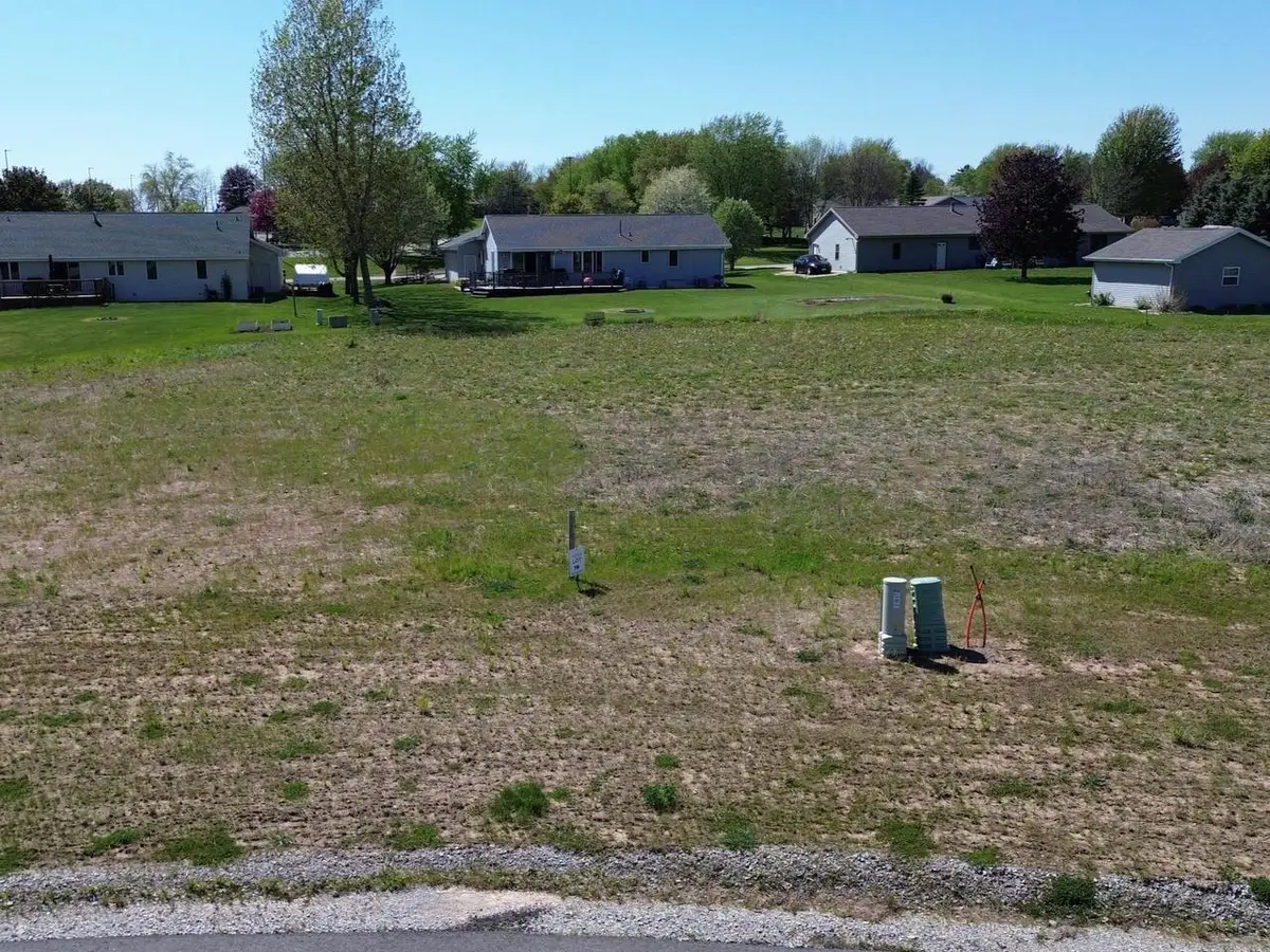 RED CARDINAL DRIVE, Greenville, WI 54942 - #1