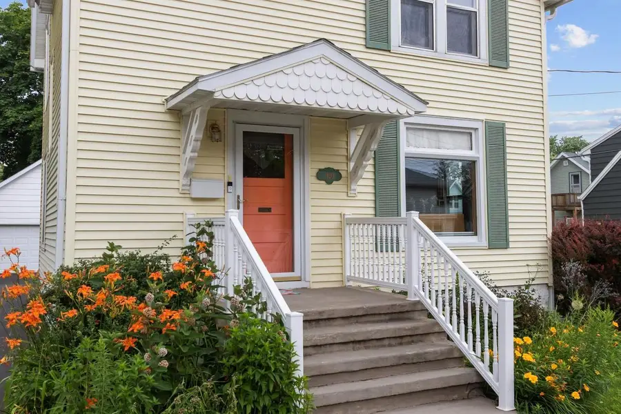 120 E COMMERCIAL STREET, Appleton, WI 54911 - #2