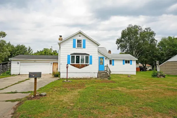 621 CONGRESS STREET, Oconto, WI 54153