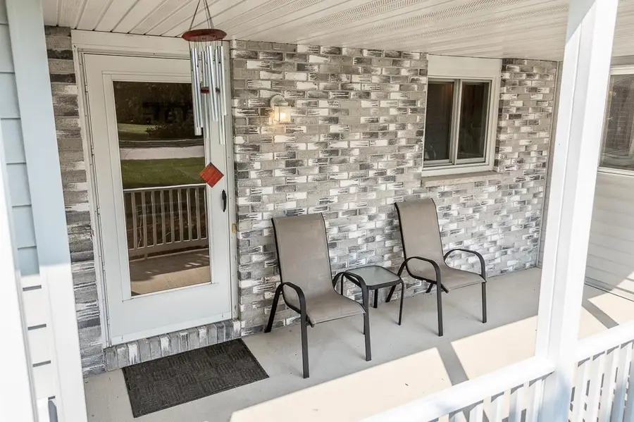 2507 N LISA STREET, Appleton, WI 54914 - #2
