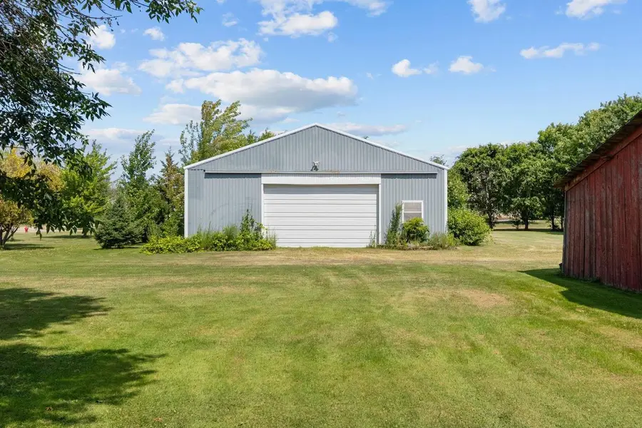 W6576 MANITOWOC ROAD, Menasha, WI 54952 - #2