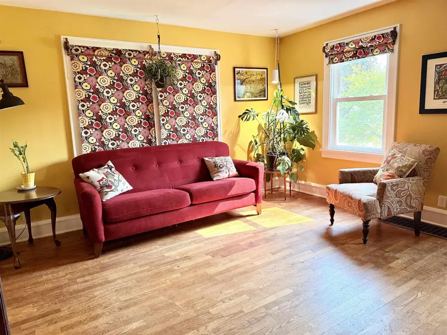 615 S WEIMAR STREET, Appleton, WI 54915 - #3