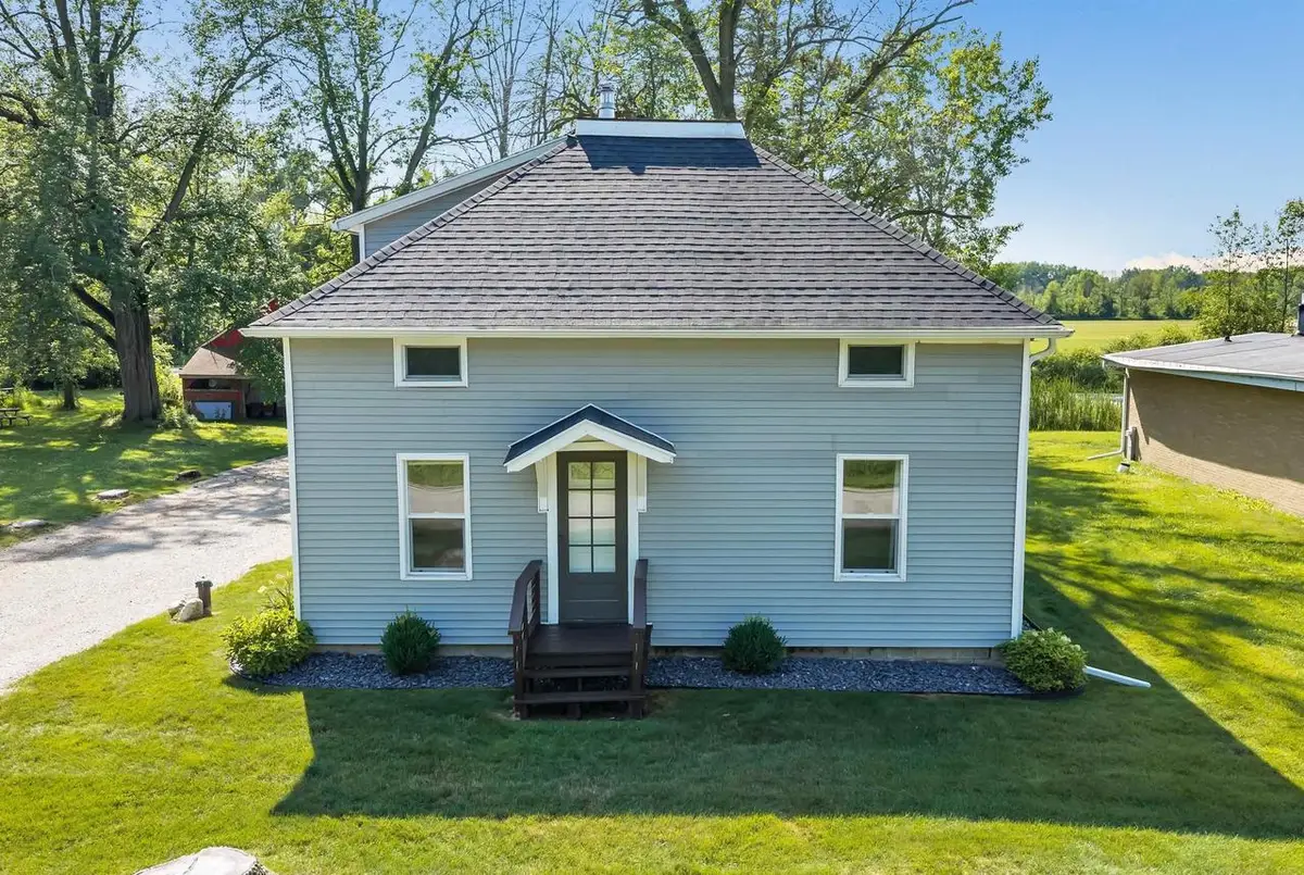 1139 GROSSE ROAD, Little Suamico, WI 54141 - #1