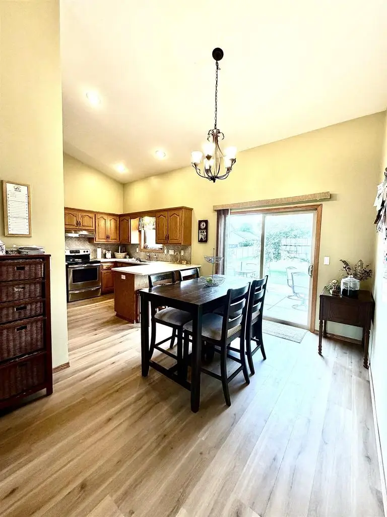 W5424 RED CLOVER TRAIL, Appleton, WI 54915 - #3