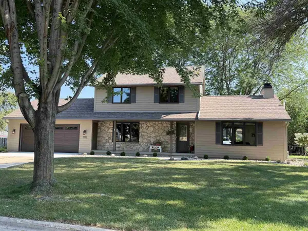1241 DOVER LANE, Green Bay, WI 54313
