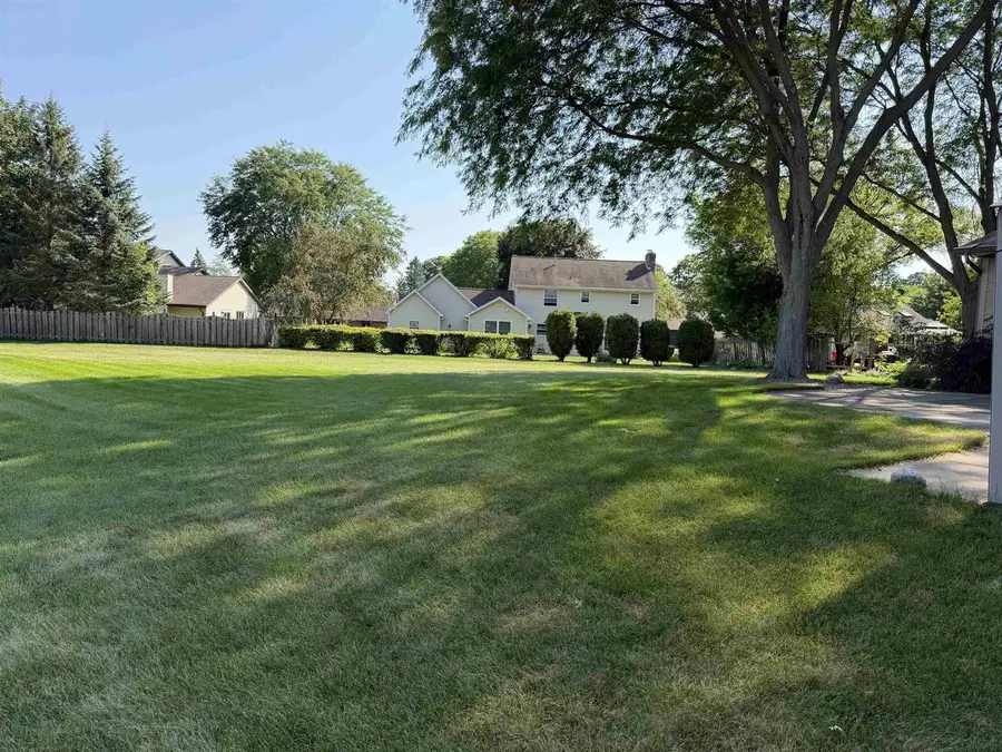 1241 DOVER LANE, Green Bay, WI 54313 - #2