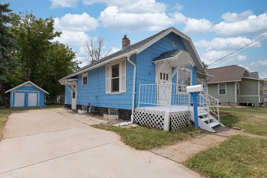134 DOUGLAS STREET, Neenah, WI 54956 - #2