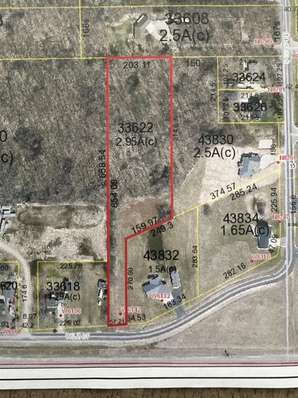 W6142 WILZ COURT, Menasha, WI 54952
