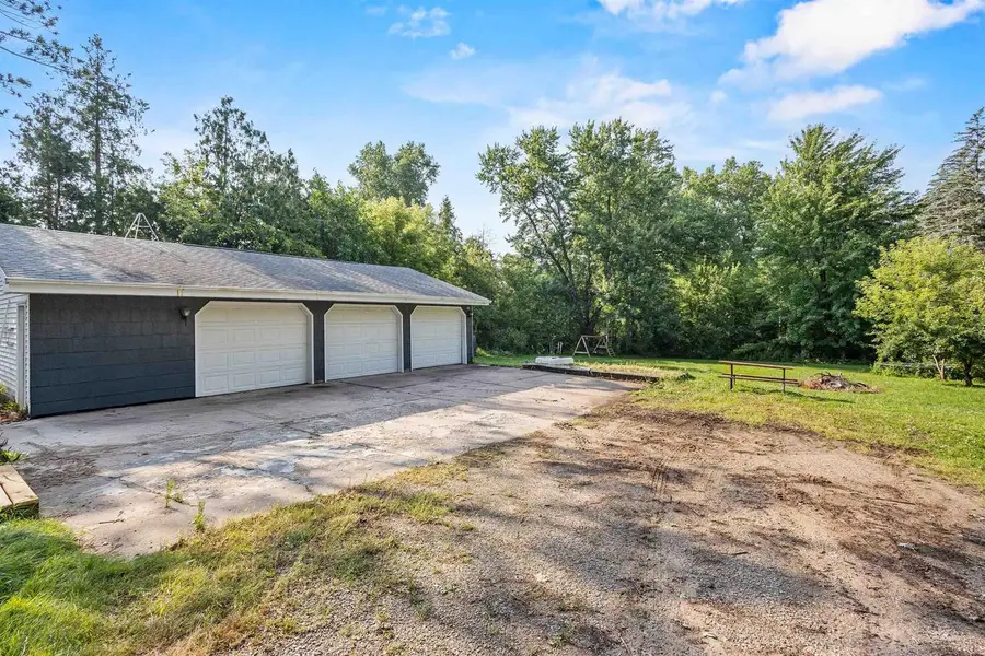355 NYE STREET, Hortonville, WI 54944 - #3
