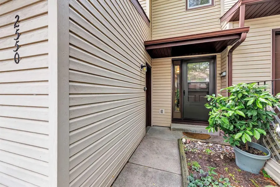 2550 FINGER ROAD, Green Bay, WI 54302 - #2