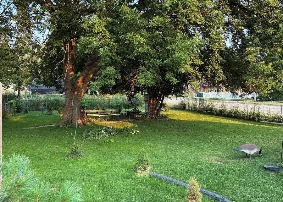 1437 14TH AVENUE, Green Bay, WI 54304 - #3