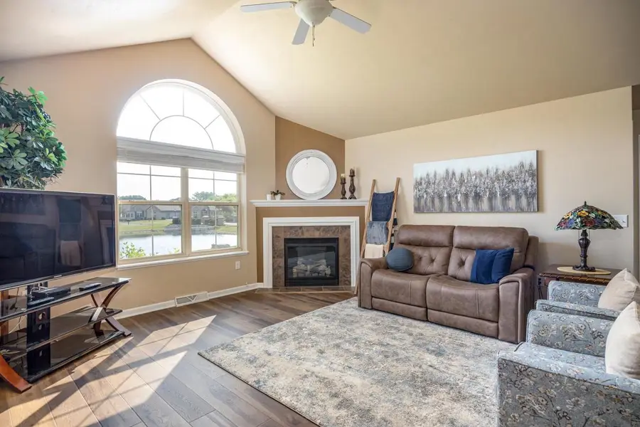 2306 E SIENNA WAY, Appleton, WI 54913 - #3