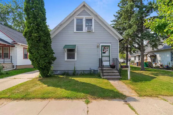 725 ST GEORGE STREET, Green Bay, WI 54302