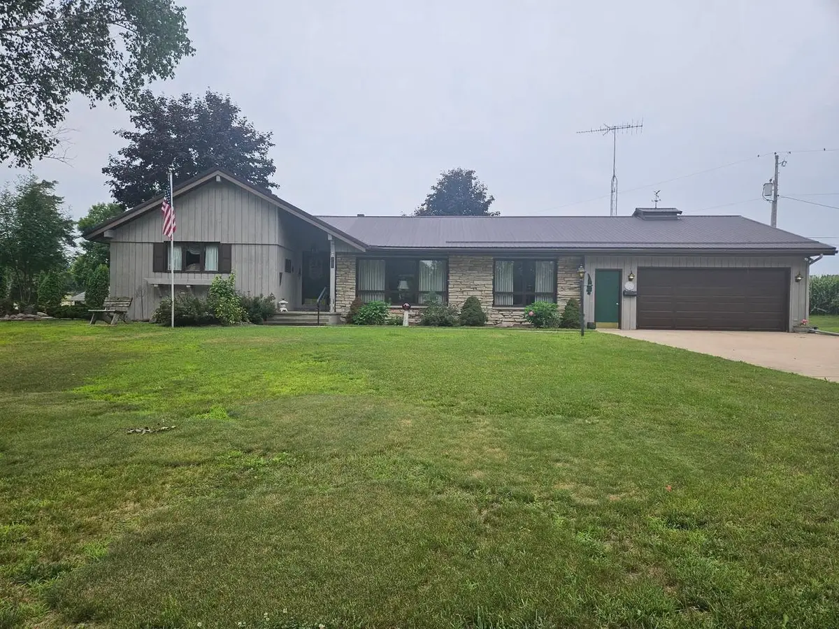 331 ORCHARD CIRCLE, Gillett, WI 54124 - #1