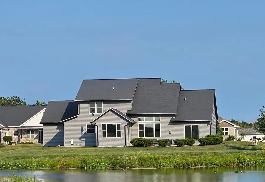1774 APPLEWOOD DRIVE, De Pere, WI 54115 - #2