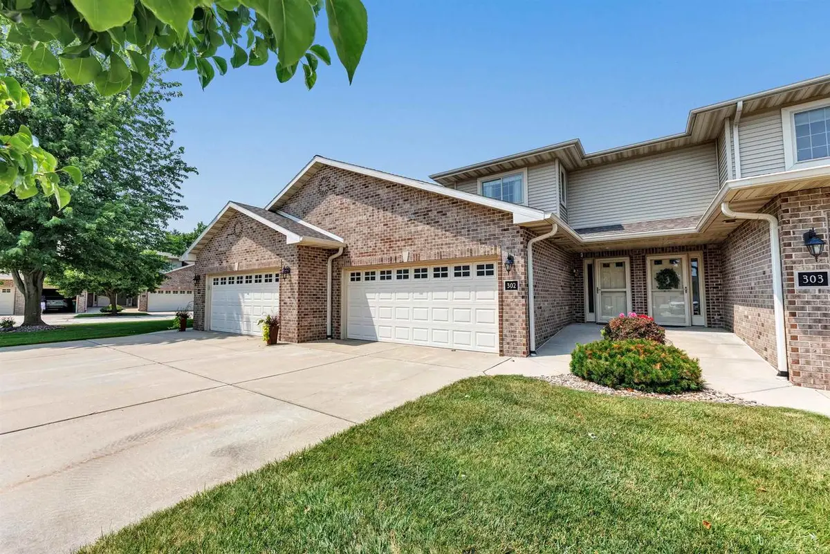 1300 ALPINE DRIVE  #302, Green Bay, WI 54311 - #1
