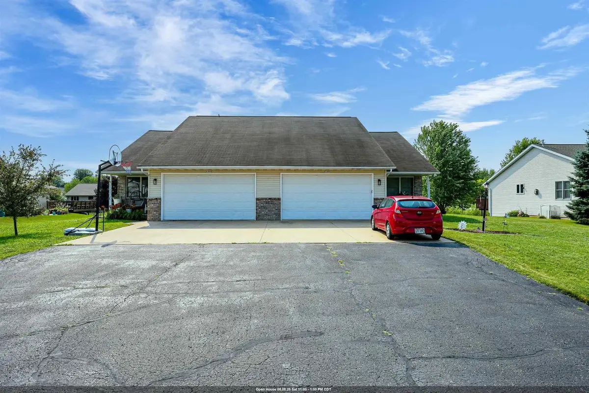 N1844 LILY OF THE VALLEY COURT, Greenville, WI 54942 - #1