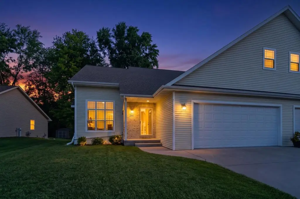 2292 SOUTHERN CROSS ROAD, Green Bay, WI 54303 - #1