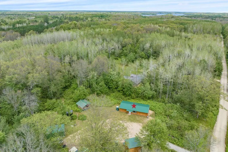 W13670 BROOKS LANE, Crivitz, WI 54114 - #2