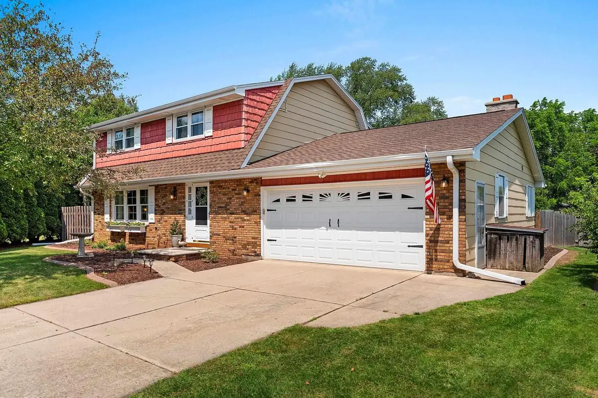 1724 MURPHY COURT, Green Bay, WI 54303 - #1