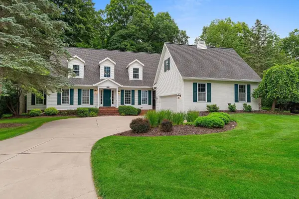152 GARDEN GATE COURT, Green Bay, WI 54313