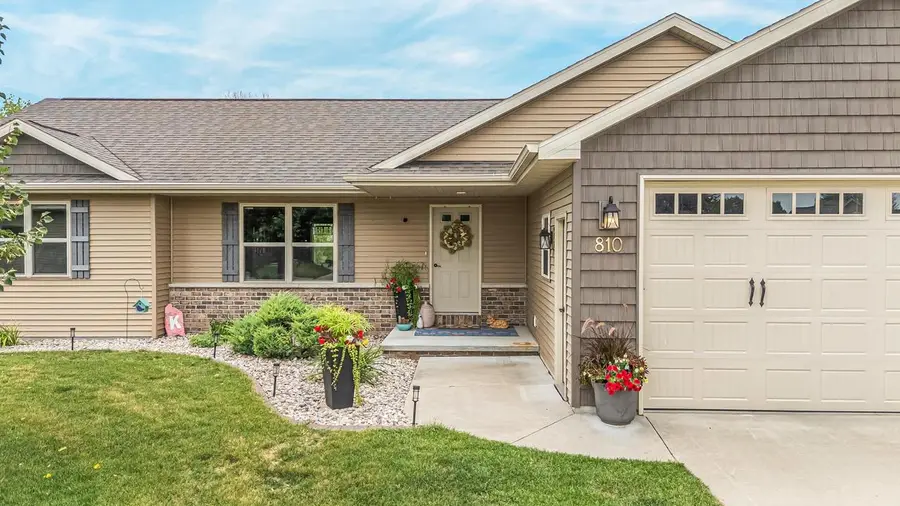 810 RUSTY COURT, Kaukauna, WI 54130 - #2