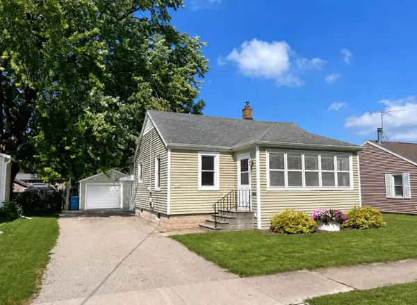 2317 MT VERNON STREET, Oshkosh, WI 54901