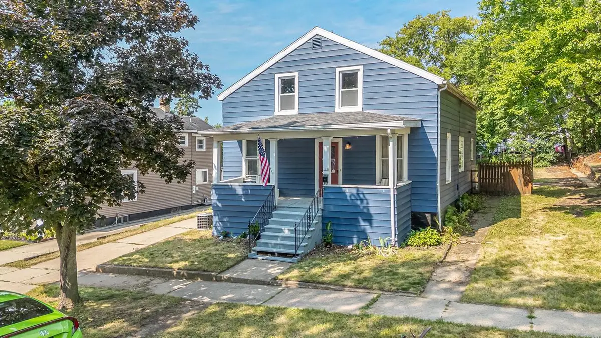 121 S CHURCH STREET, Berlin, WI 54923 - #1