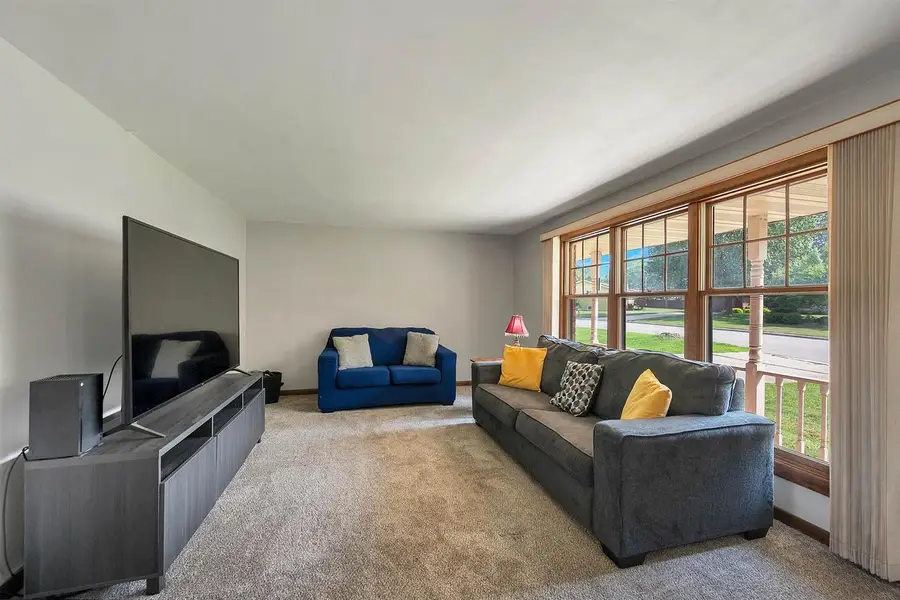 2343 DEER TRAIL, Green Bay, WI 54302 - #2