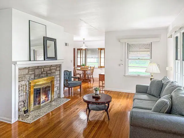 1006 EVANS STREET, Oshkosh, WI 54901 - #2