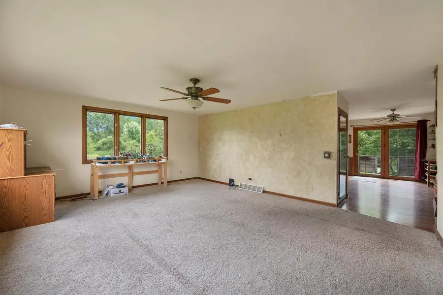 5337 STATE HWY 22, Lena, WI 54139 - #3