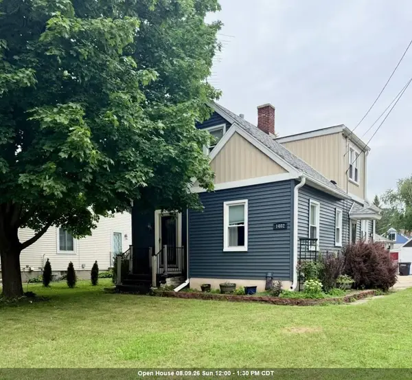 1402 W MURDOCK AVENUE, Oshkosh, WI 54901