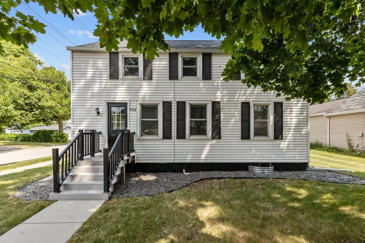 402 E HARDING DRIVE, Appleton, WI 54915 - #1