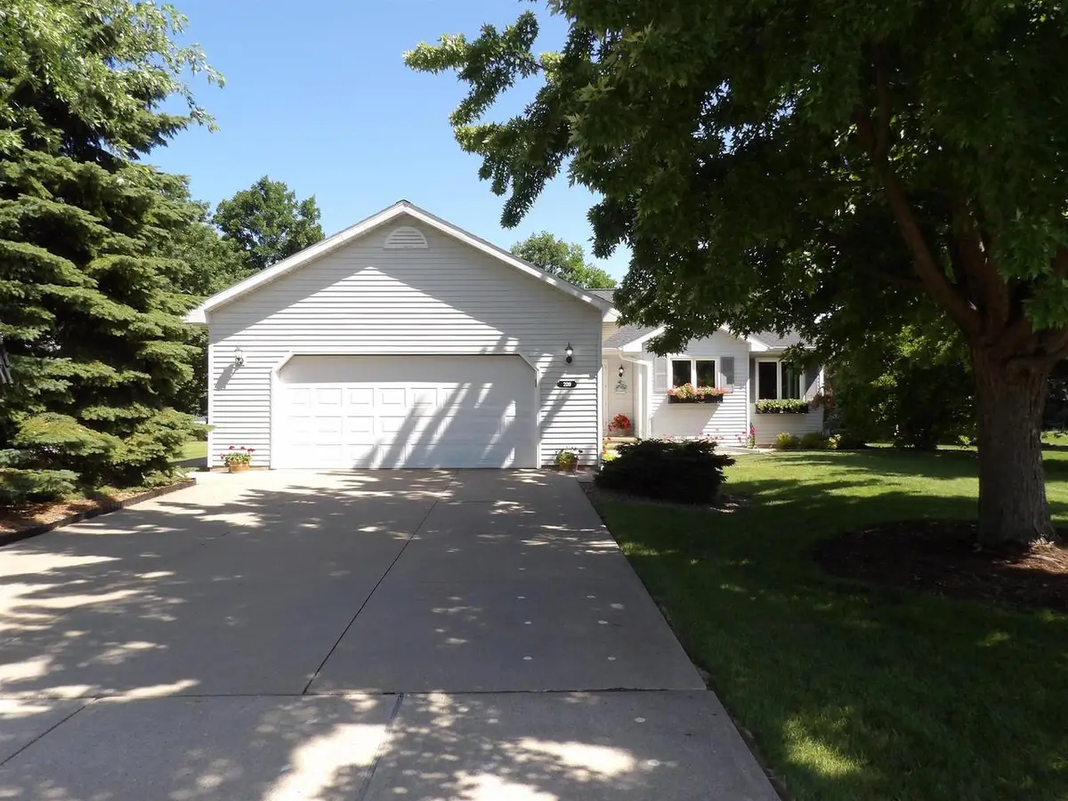 209 WINDFIELD COURT, Wrightstown, WI 54180 - #1