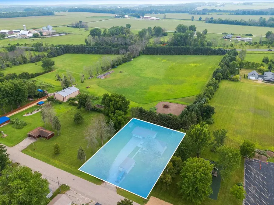 W4633 BUSS DRIVE, Cecil, WI 54111 - #3