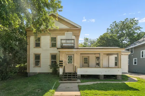 840 JACKSON STREET, Oshkosh, WI 54901