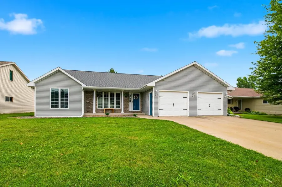 2341 DAYTONA SPEEDWAY, De Pere, WI 54115 - #2