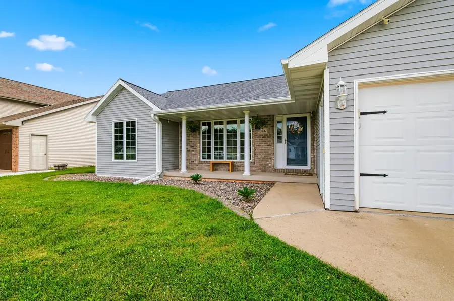 2341 DAYTONA SPEEDWAY, De Pere, WI 54115 - #3