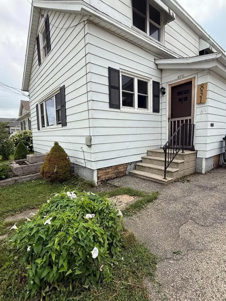 831 WINNEBAGO AVENUE, Oshkosh, WI 54901 - #1