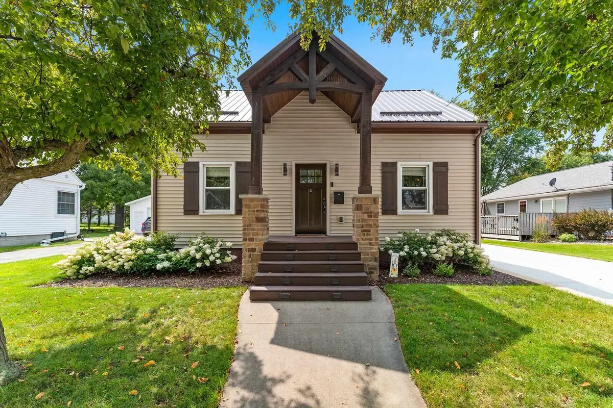 532 ROBBINS STREET, Seymour, WI 54165 - #1