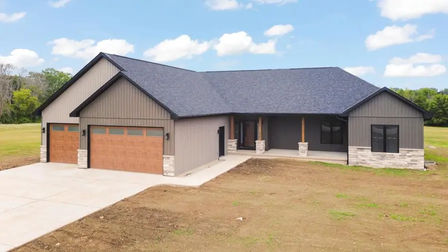 583 WILLOW DRIVE, Mishicot, WI 54228 - #3
